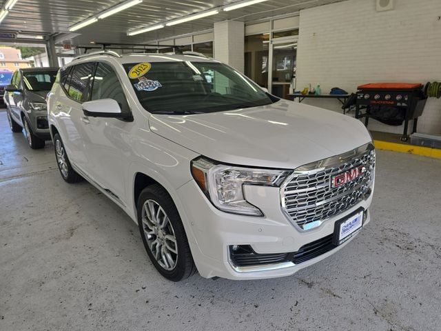 Pre-Owned 2023 GMC Terrain Denali - photo - 6