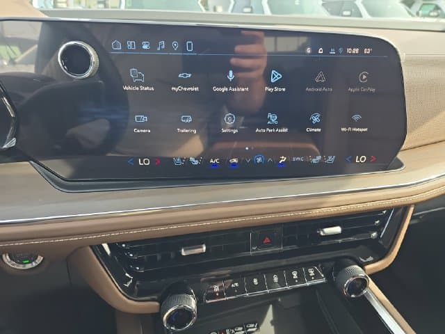 New 2026 Chevrolet Tahoe High Country - photo - 13