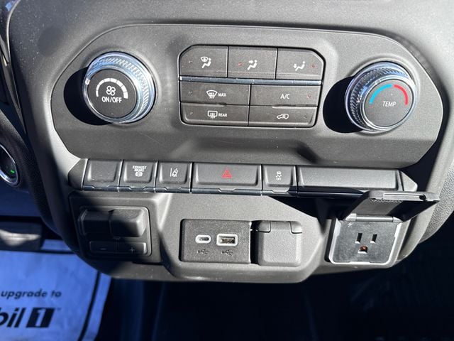 New 2026 GMC Sierra 3500HD Pro - photo - 17