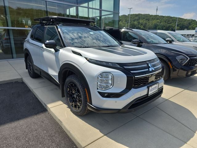Pre-Owned 2025 Mitsubishi Outlander Trail Edition - photo - 6