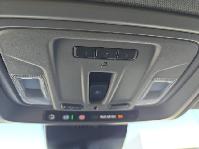 New 2026 GMC Sierra 1500 SLT - photo - 23