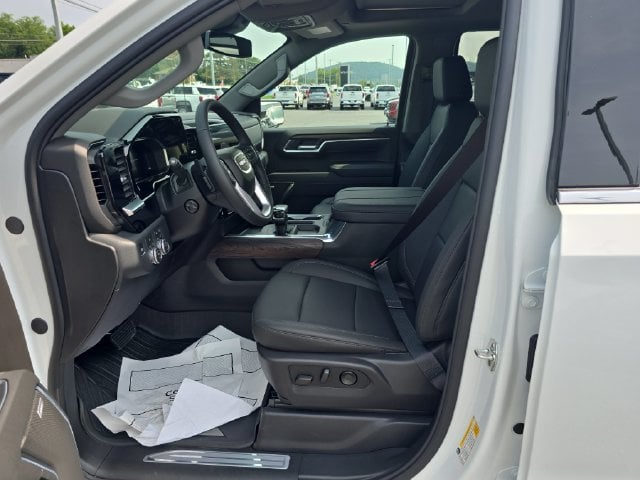 New 2026 GMC Sierra 1500 SLT - photo - 13