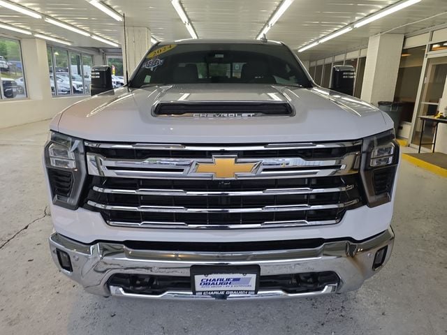 Pre-Owned 2024 Chevrolet Silverado 2500HD LTZ - photo - 7