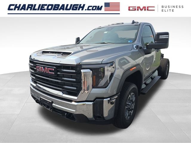 New 2026 GMC Sierra 3500HD Pro - photo - 0