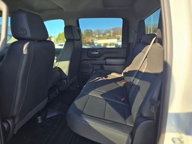 New 2026 GMC Sierra 3500HD Pro - photo - 9