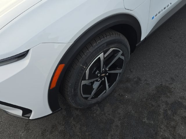New 2026 Chevrolet Equinox EV LT - photo - 8