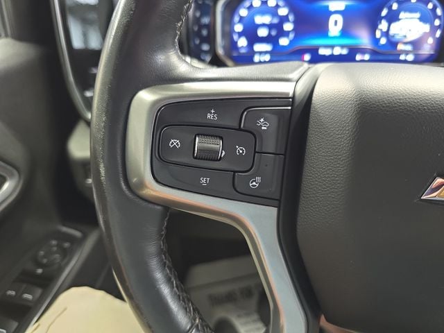 Pre-Owned 2022 Chevrolet Silverado 1500 LT - photo - 18