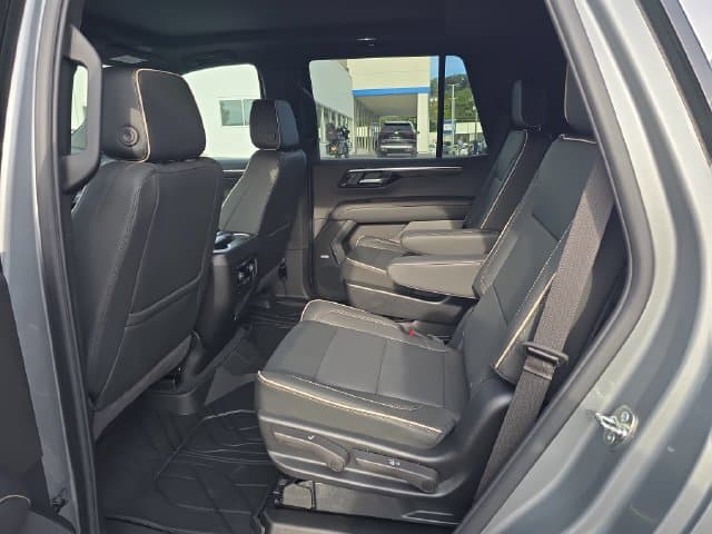 New 2026 Chevrolet Tahoe Premier - photo - 10