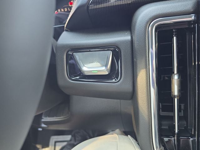 New 2026 GMC Yukon XL Elevation - photo - 23