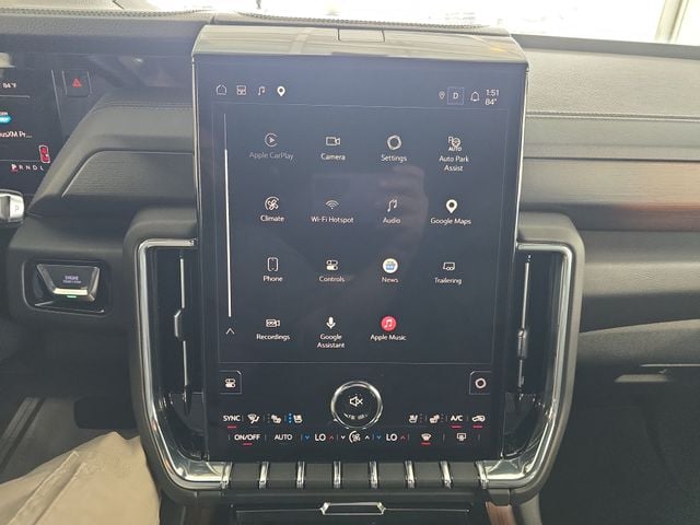 Pre-Owned 2025 GMC Yukon Denali - photo - 14
