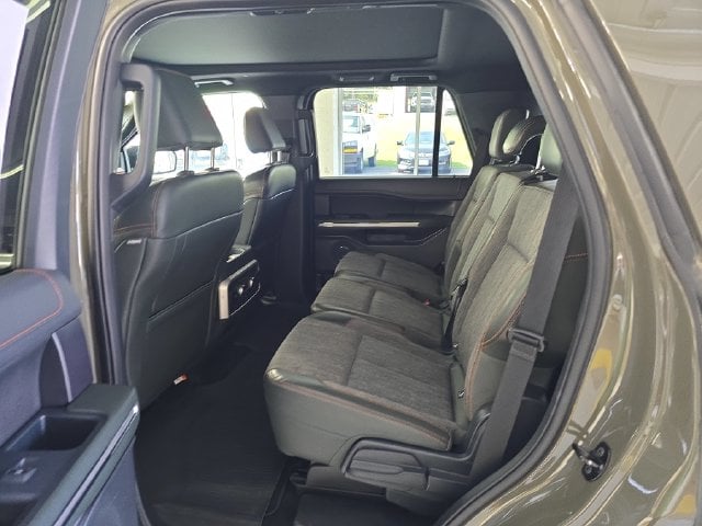 Pre-Owned 2024 Ford Expedition Timberline - photo - 9