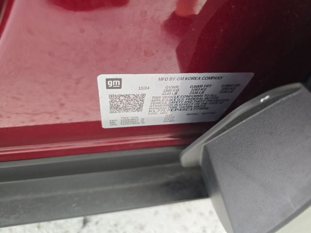 Pre-Owned 2025 Chevrolet Trax LS - photo - 13