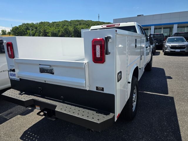 New 2026 Chevrolet Silverado 3500HD Work Truck - photo - 4