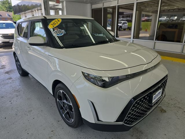 Pre-Owned 2024 Kia Soul EX - photo - 6