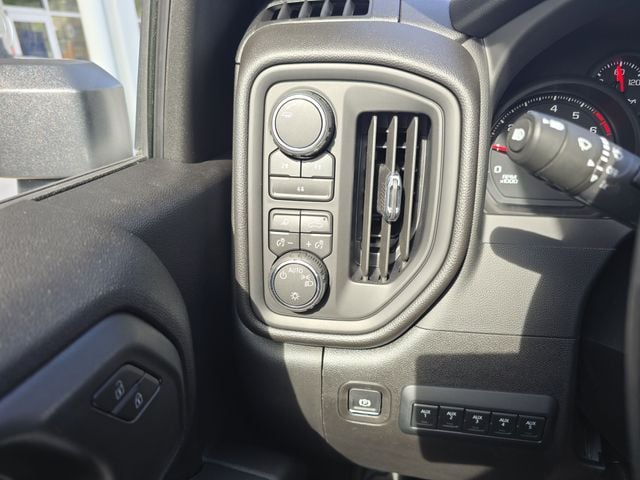 New 2026 Chevrolet Silverado 2500HD Work Truck - photo - 16