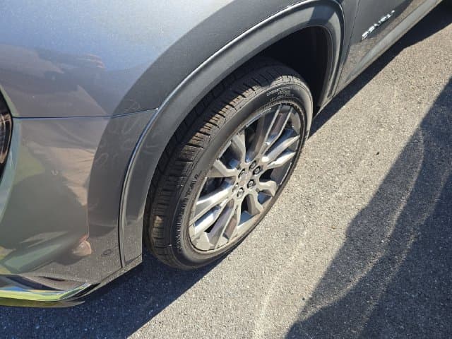 New 2027 GMC Acadia Denali - photo - 9