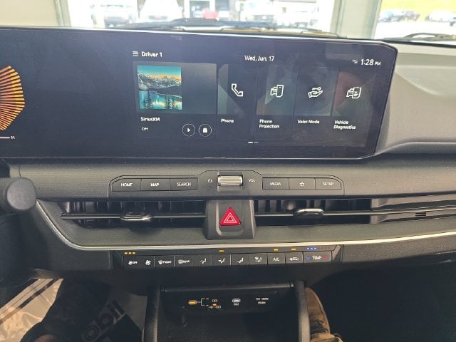 Pre-Owned 2025 Kia K4 LXS - photo - 14