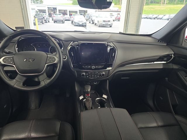 Pre-Owned 2023 Chevrolet Traverse RS - photo - 10