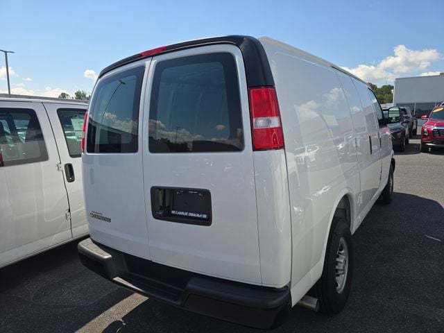 New 2026 Chevrolet Express 2500 Work Van - photo - 5