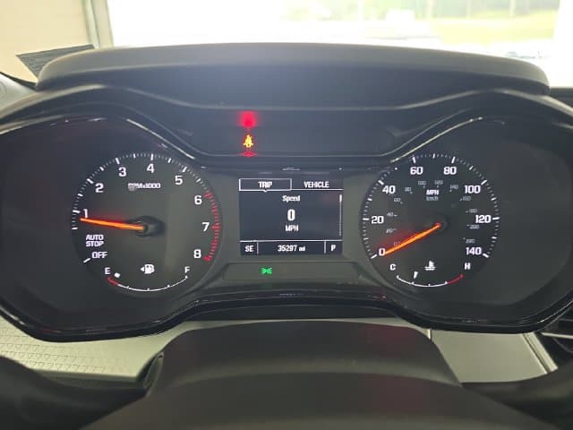 Pre-Owned 2024 Chevrolet Trax LS - photo - 16