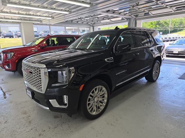Pre-Owned 2023 GMC Yukon Denali - photo - 1