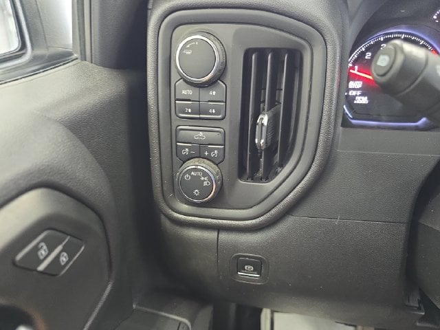 Pre-Owned 2024 Chevrolet Silverado 1500 WT - photo - 18
