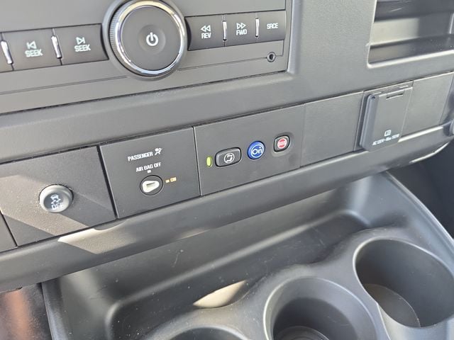 New 2025 GMC Savana 3500 Work Van - photo - 16