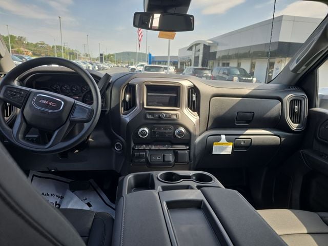 New 2026 GMC Sierra 3500HD Pro - photo - 11