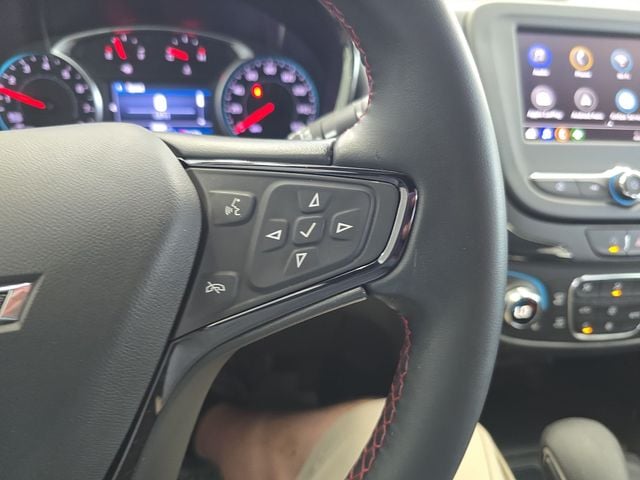 Pre-Owned 2023 Chevrolet Equinox RS - photo - 17