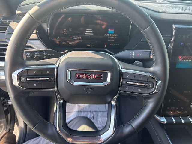 Pre-Owned 2025 GMC Acadia Elevation - photo - 13