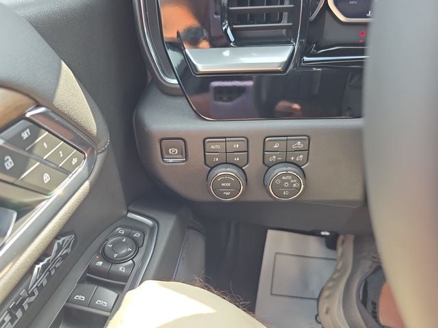 New 2026 Chevrolet Silverado 1500 High Country - photo - 18