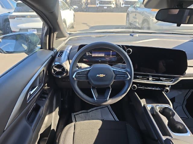 New 2026 Chevrolet Equinox EV LT - photo - 11