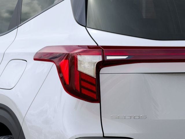 Pre-Owned 2026 Kia Seltos S - photo - 10