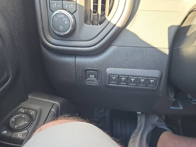 New 2026 GMC Sierra 3500HD Pro - photo - 15