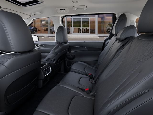 New 2027 Kia Carnival SX - photo - 17
