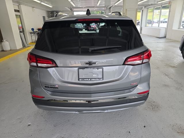 Pre-Owned 2023 Chevrolet Equinox RS - photo - 3