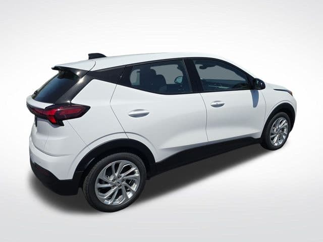 New 2027 Chevrolet Bolt EV LT - photo - 5