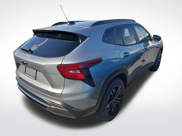New 2026 Chevrolet Trax ACTIV - photo - 6