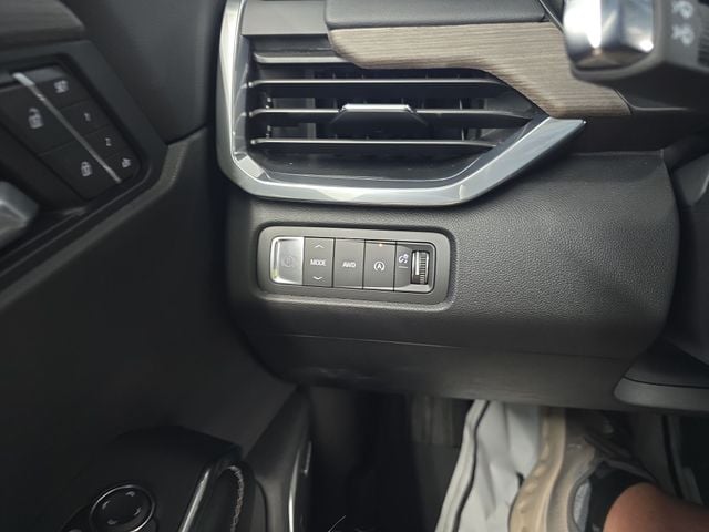 Pre-Owned 2026 GMC Acadia Denali - photo - 19