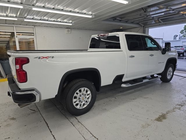 Pre-Owned 2024 Chevrolet Silverado 2500HD LTZ - photo - 5