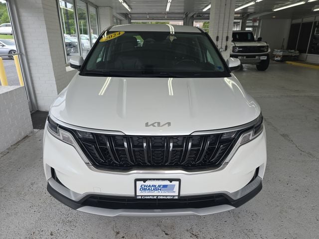 Pre-Owned 2024 Kia Carnival LX - photo - 7