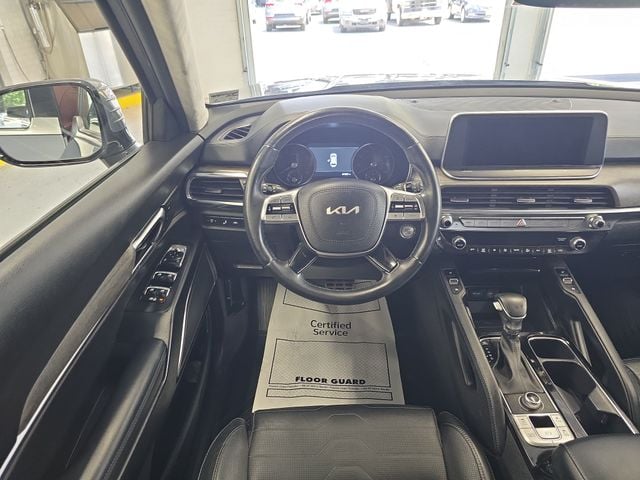 Pre-Owned 2022 Kia Telluride SX - photo - 11