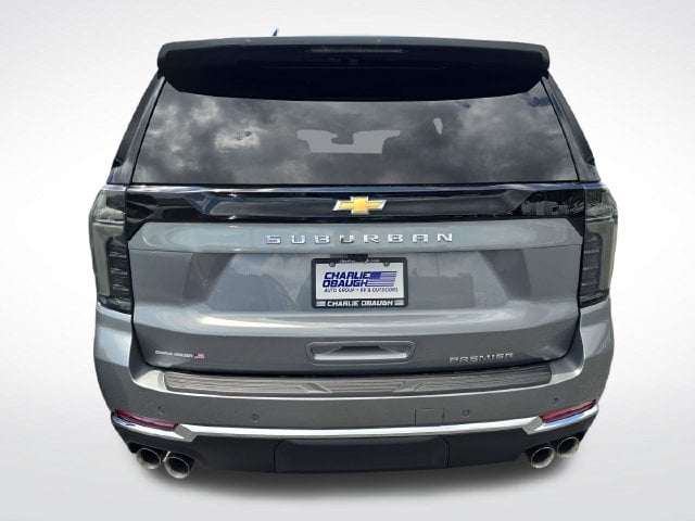 New 2026 Chevrolet Suburban Premier - photo - 3