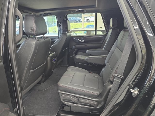 Pre-Owned 2024 Chevrolet Tahoe RST - photo - 9