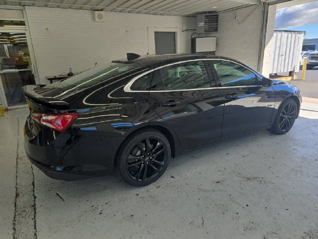 Pre-Owned 2021 Chevrolet Malibu LT - photo - 5