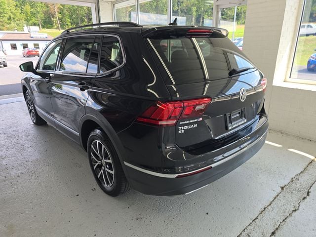 Pre-Owned 2020 Volkswagen Tiguan 2.0T SE - photo - 2