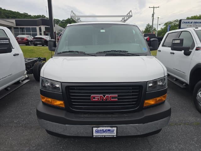 New 2026 GMC Savana 2500 Work Van - photo - 12