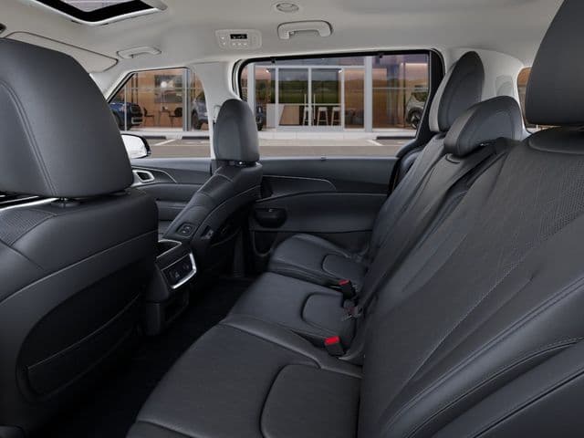 New 2027 Kia Carnival SX - photo - 17
