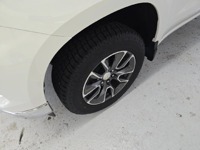 Pre-Owned 2024 Chevrolet Silverado 1500 LT - photo - 8