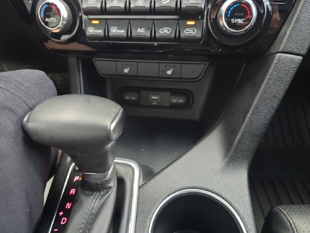 Pre-Owned 2021 Kia Sportage EX - photo - 20